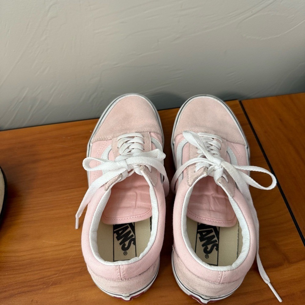 Vans Old Skool Low Top Blush Light Pink White Suede Sneaker Lace Up Skater W8 - Picture 3 of 9